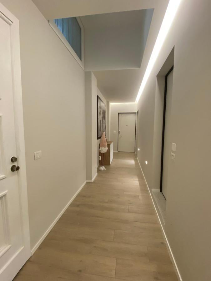 Casa Dante: Oneglia Centro-Marina-Spiagge Apartment Imperia Ngoại thất bức ảnh